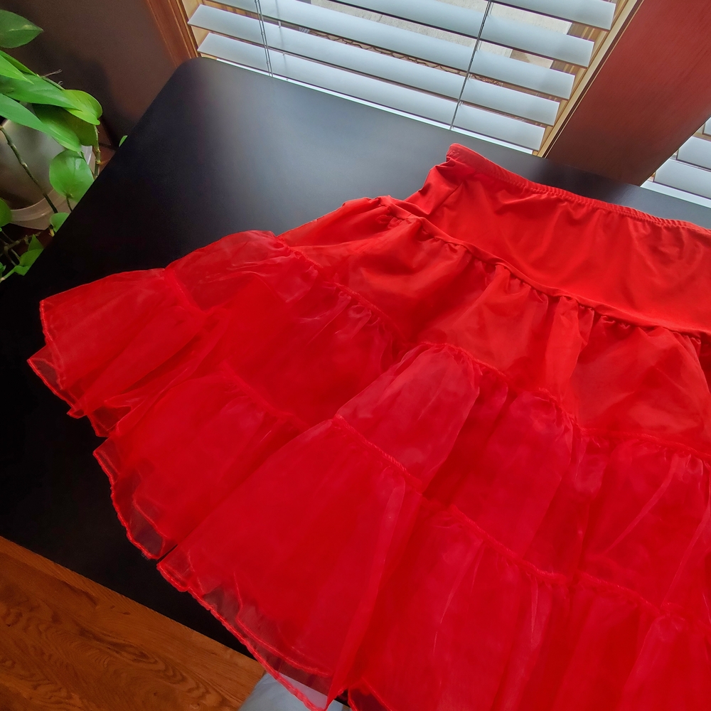 Grace Karin Vibrant Red Petticoat. 3X. - Picture 2 of 5